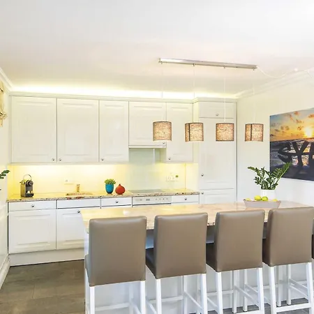 Semesterbostad Haus Peter Von & Mehr